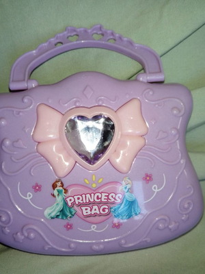 Τσαντάκι Princess Bag από σκληρό πλαστικό σαν καινούργιο