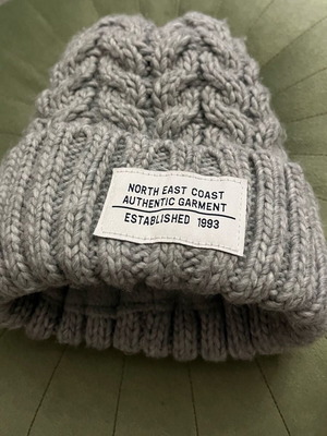 Παιδικό πλεκτό σκουφάκι H&M μεταχειρισμένο, γκρι