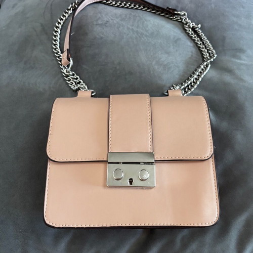 Bershka shoulder bag like new, soft pink