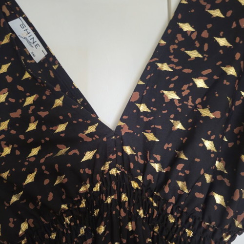 Dress Shine 2gether black, like new, size S/M with elastic waist