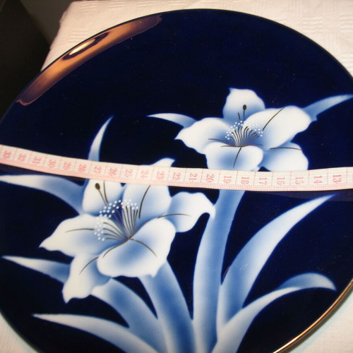 Tajimi Pottery vase and plate set like new, cobalt blue