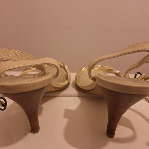Esthisis by Gianna Kazakou women's leather sandals like new, beige and gold