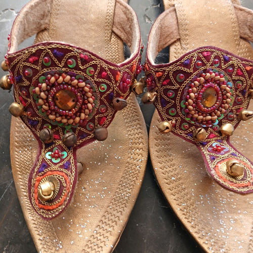 Easy-Walk Ethnic Sandals with Beads Size 38 New