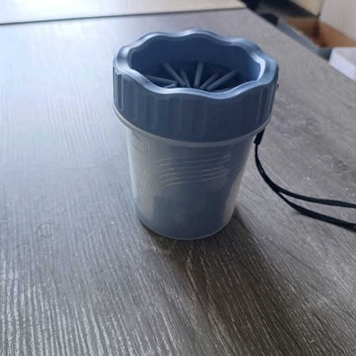 Pet Paw Cleaner new