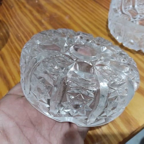 Crystal ashtrays like new, set of 2