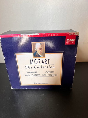 Mozart The Collection 5 CDs used, classical music