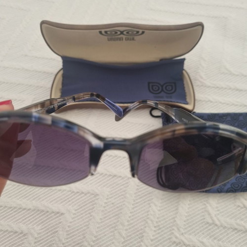 Urban Owl sunglasses used with gradient lens