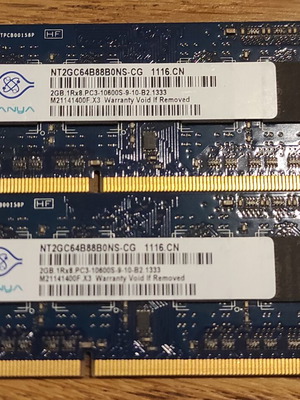 2GB PC3 10600S SODIMM RAM used, set of 2