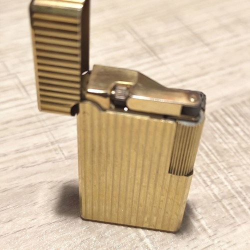 Vintage classic Flaminaire lighter like new with gold-plated body