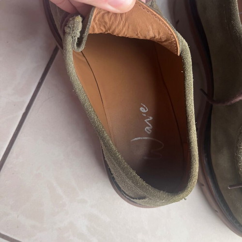 Wave Suede Loafers size 40 like new, dark green