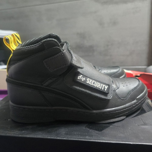 Reebok Jurassic Park x Stomper 'Security' GX Sneakers Size 42 New