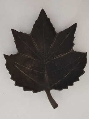 Vintage Brass Leaf Vide Poche Tray like new