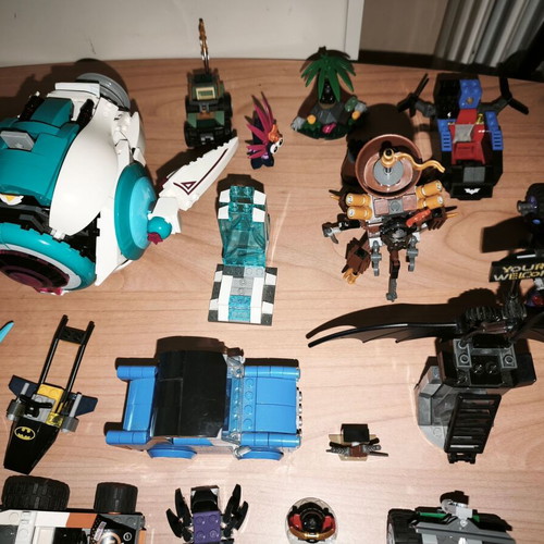 Lego various pieces used, authentic and non-authentic