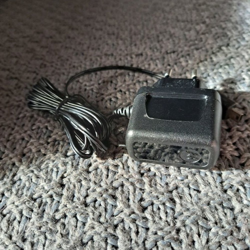 Mini USB charger like new