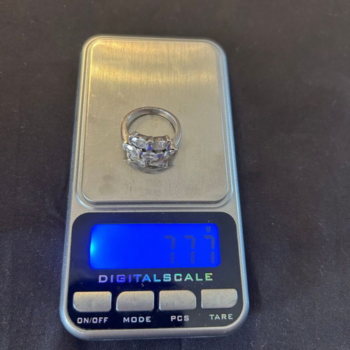 Vintage silver ring like new