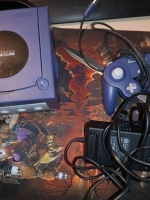 Nintendo GameCube console with 5 games used