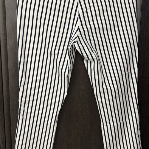 H&M striped pants like new, stylish