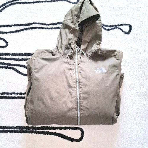 North Face jacket thick lining like new, size Medium, brown and green