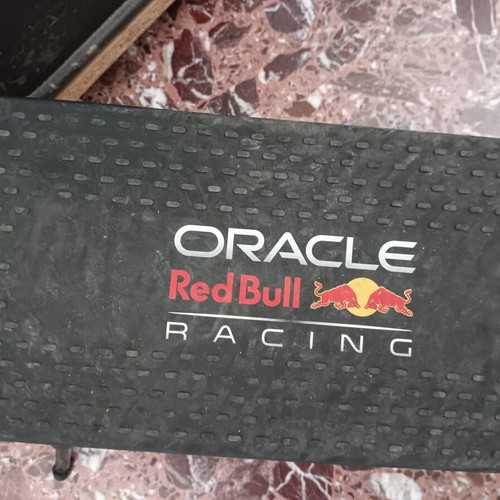 Electric Scooter Red Bull Race Teen 10" 350W like new