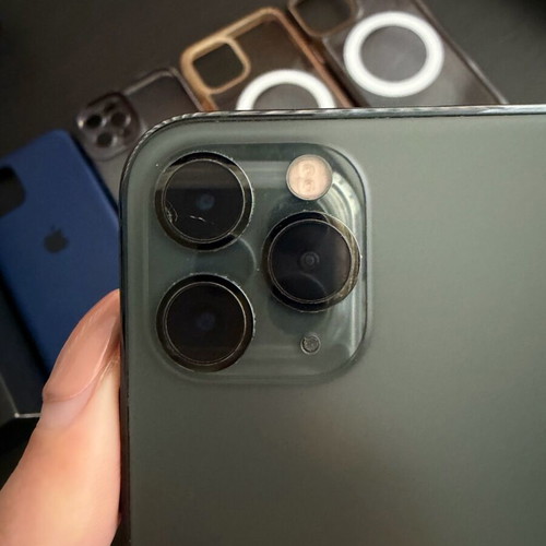 iPhone 11 Pro 256GB like new, midnight green