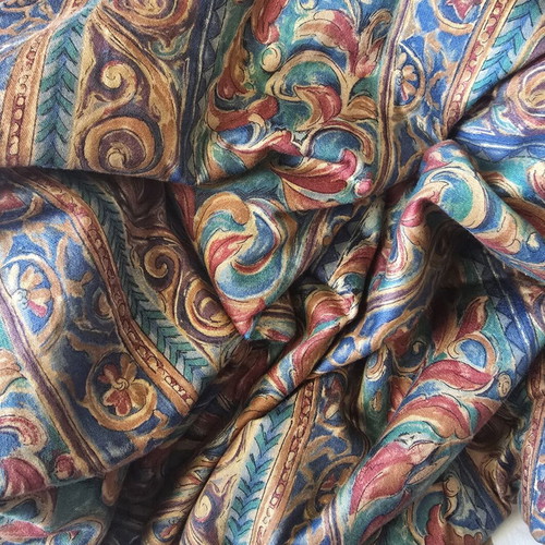 Vintage fabric with classic design used, 6.12m length 1.36m width