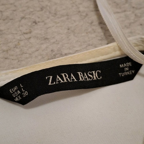 Zara Basic Sleeveless Blouse used, size L, white with black buttons