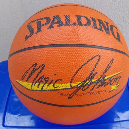 Spalding Magic Johnson Basketball ball used, 90's commemorative edition