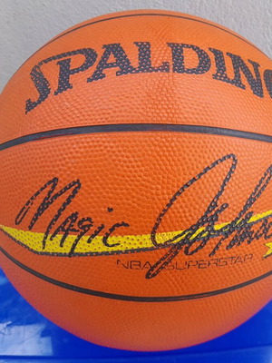 Spalding Magic Johnson Basketball ball used, 90's commemorative edition