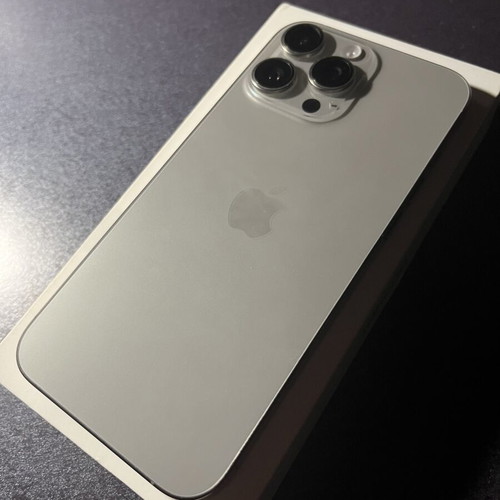 iPhone 16 Pro Max 512GB Titanium like new, 100% battery