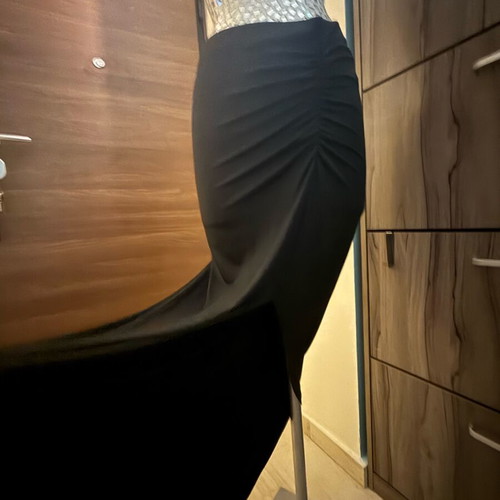 Maxi skirt like new with side slit, black, About You