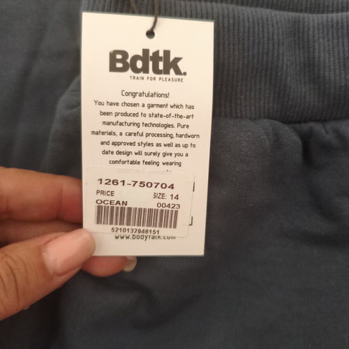 Bodytalk sports set for boys size 14 new, white and blue