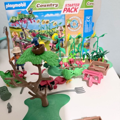Playmobil 71380 Country like new with box
