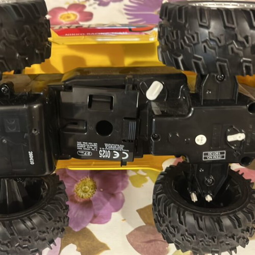 Nikki remote control jeep used, missing remote for decoration
