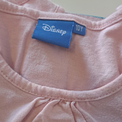 Disney Girls' T-Shirts like new, pack of 4, multicolored