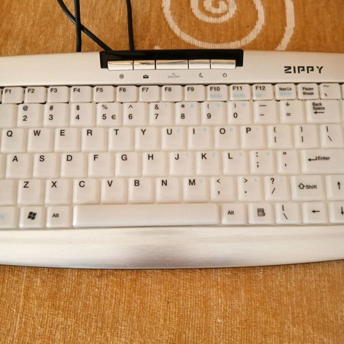 Zippy backlit keyboard like new
