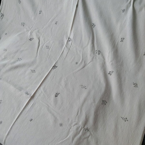 Tablecloth with floral design, 100% cotton, 140x240 cm