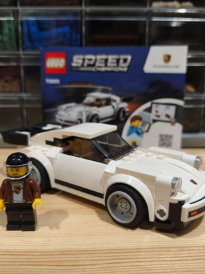 Lego 1974 Porsche 911 Turbo 3.0 like new with instructions