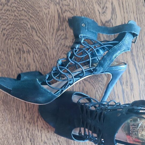 Vince Camuto sandals used, leather, black, size 38-38.5