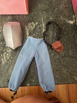 Vintage Barbie John Smith (Pocahontas) Clothes like new without shirt and helmet