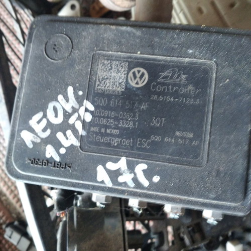 ABS pump ESC Seat Leon III 2.0 TDI 5Q0614517AF used