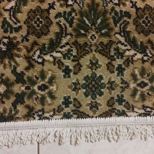 Bedroom rugs like new, 2 rugs 1.70x0.80 and 1 rug 3.05x0.80