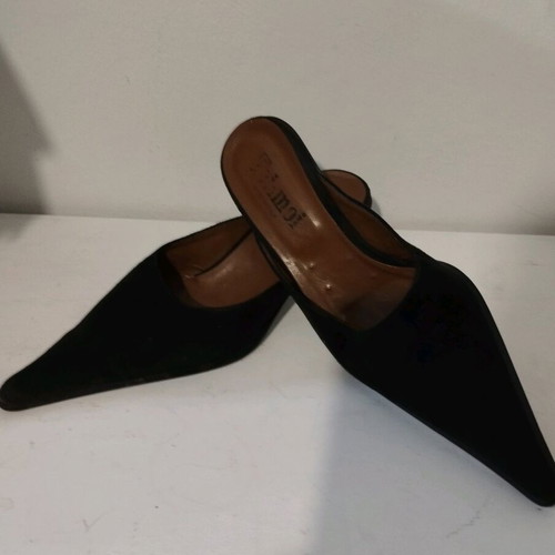 Toi&Moi leather women's mule shoe like new, black