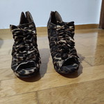 Λεοπαρδαλέ ψηλοτάκουνα παπούτσια Migato καινούργια, μέγεθος 40, πολύχρωμα