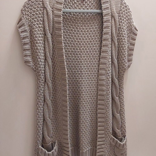 Knitted vest Massimo Dutti beige, like new