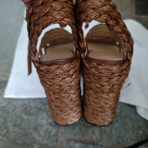 Castaner platform sandals size 37 like new, brown, comfortable
