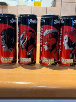 Колекционерски Avengers Endgame Coca Cola Zero Limited Edition 2019 комплект от 6 като нови