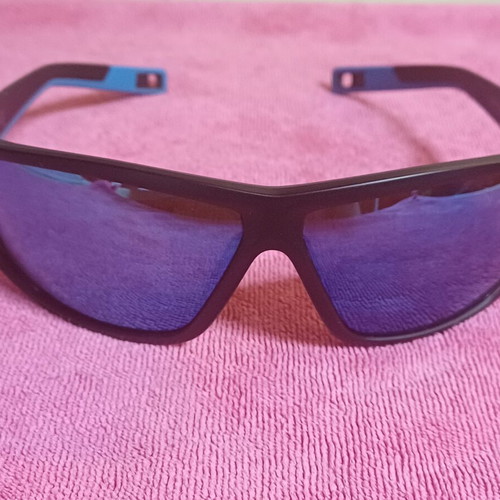 Quechua MH140 Hiking Sunglasses new, black and blue