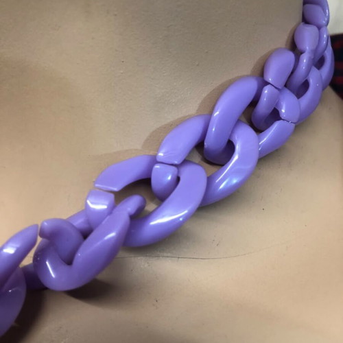 Lilac Acrylic Chain Lariat Choker with Adjustable Gold-Tone Trigger Clasp
