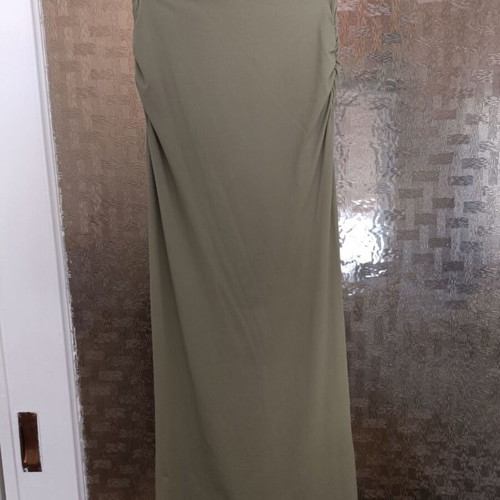 Long women's skirt used, size M, green, Pull & Bear