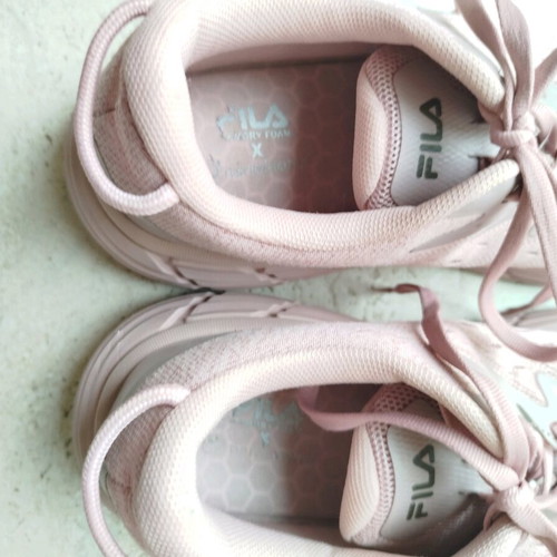 Fila trainers women's athletic shoes like new size 41 pink